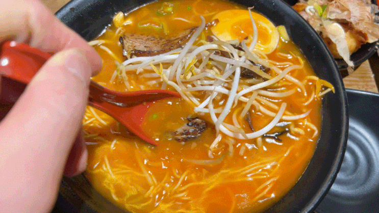  광양LF몰 하코야광양점(카라이돈코츠라멘,옛날돈까스정식)