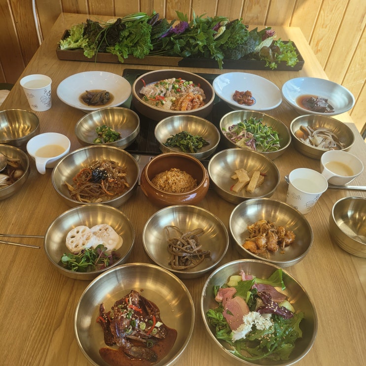  부산 북구 구포동 맛집! 불휘쌈밥! 반찬가지수 많은 한정식집~