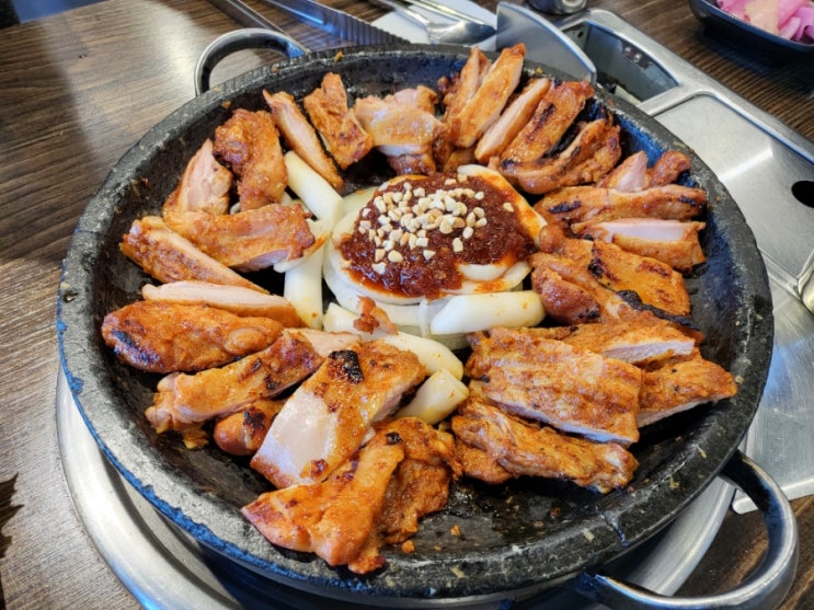  곱돌 숯불닭갈비/ 가평 닭갈비 / 애견동반