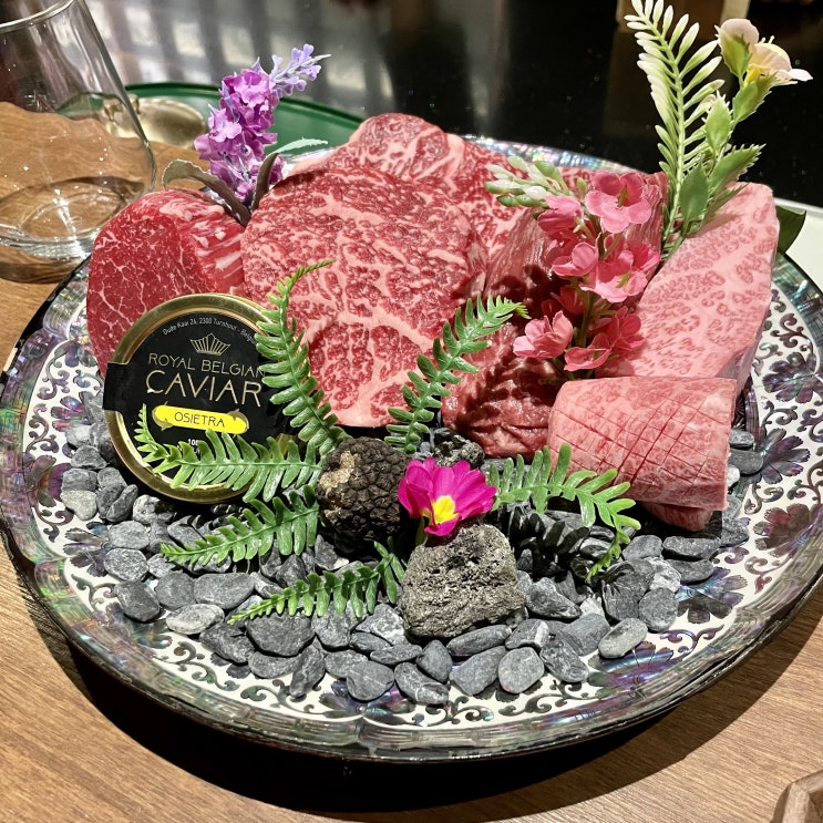  압구정 오마카세 한우로 된 우마카세 오이소 다녀옴