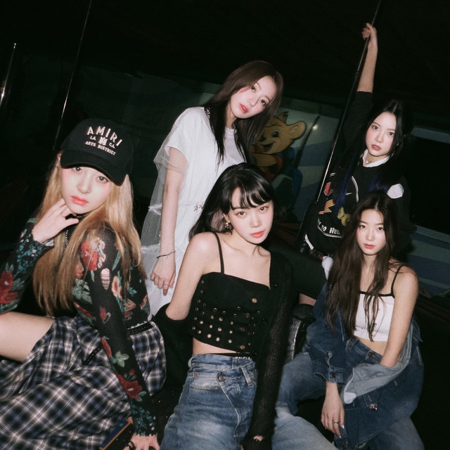 아이즈원 <b>르세라핌</b>, <b>밀리언셀러</b> 등극... 'ANTIFRAGILE' 판매... 