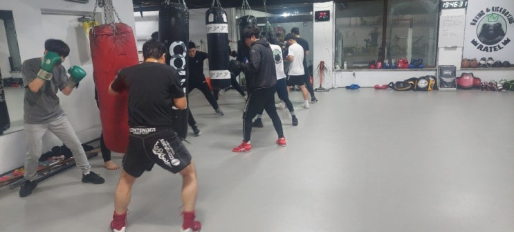  청주 율량동 복싱 라텔 복싱 & 킥복싱 추천합니다.부담없이 편안한 분위기에 운동할 수 있는 복싱 체육관^^ - 내덕동 사천동