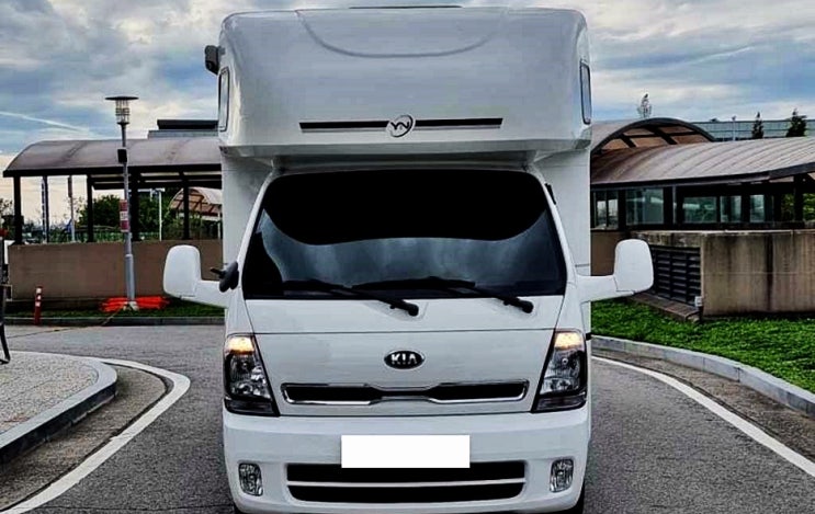  더 뉴 봉고3 캠핑카 중고차 찾으신다면