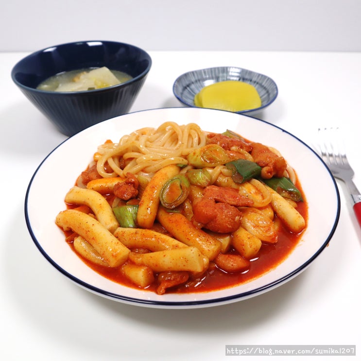 풀무원 닭갈비떡볶이 밀키트 간편 술안주 저녁메뉴추천