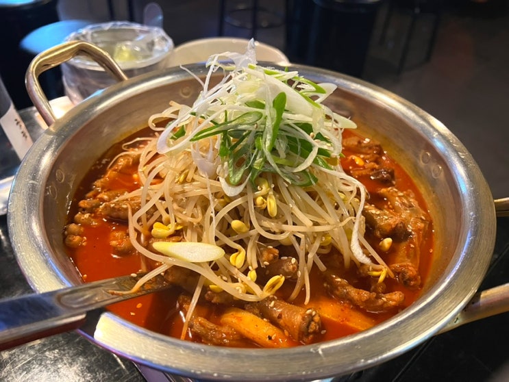  [신림/대학동 맛집] 무뼈 국물 닭발이 맛있는 닭발촌 이야기 속으로