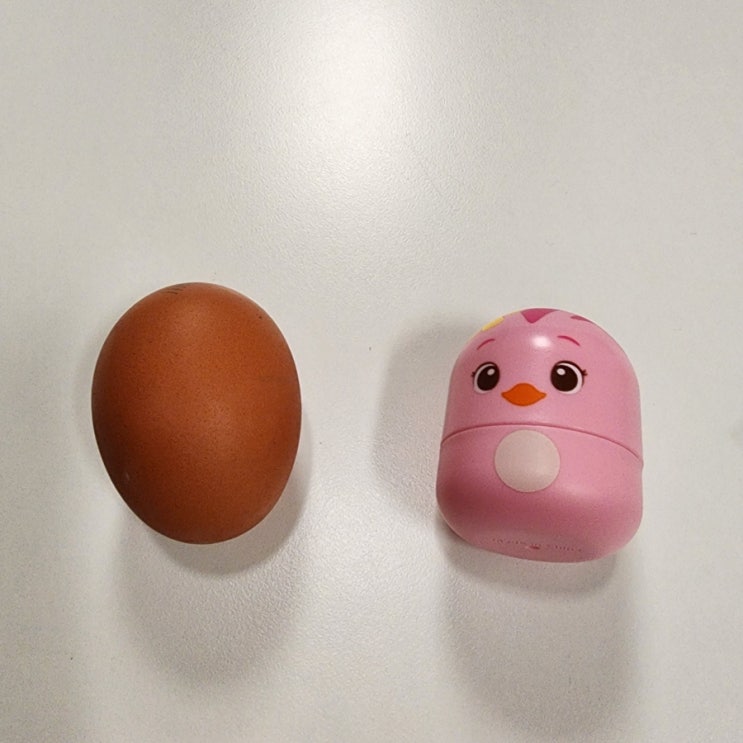  엄마까투리 구운계란 소금통 @고기집갈때 들고갈고야..