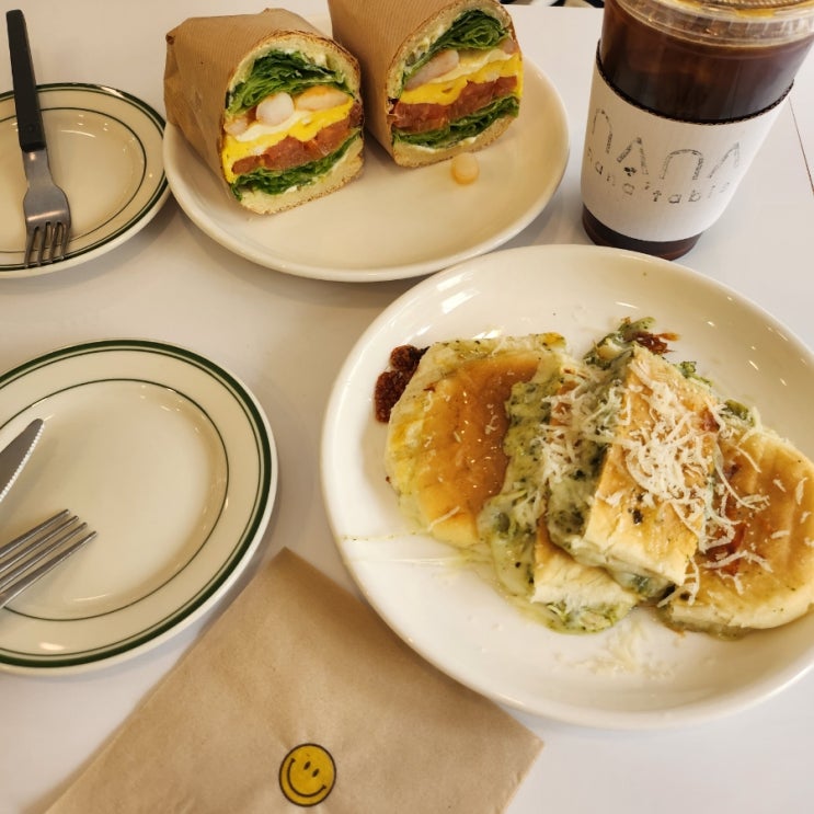  양천구 신월동 목동센트럴아이파크위브 샐러드 샌드위치 맛집