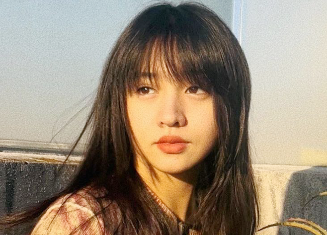 '첫 데뷔작에서 주연 맡은' 기무라 타쿠야 딸 코우키, 데뷔작으로 신인상...상 받고도 욕먹는 싸늘한 반응 '첫 데뷔작에서 주연 맡은' 기무라 타쿠야 딸 코우키, 데뷔작으로 신인상...상 받고도 욕먹는 싸늘한 반응