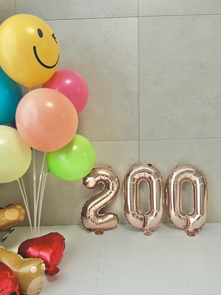  [+200days] 엄마가 찍어주는 200일 사진, 200일 셀프 촬영
