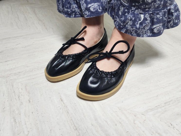 [플랫슈즈 추천] 몰핀MOL:pin vin ballerina flat_black