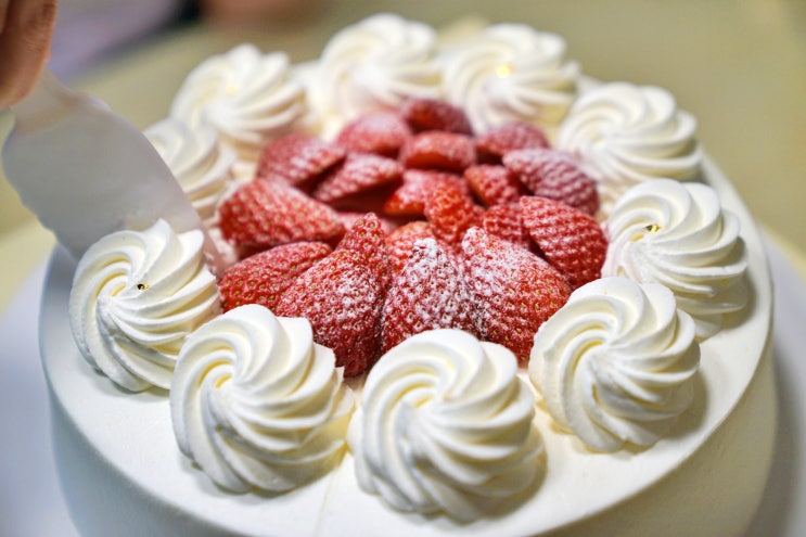 한스케익 딸기생크림 케이크, 동탄 빵집