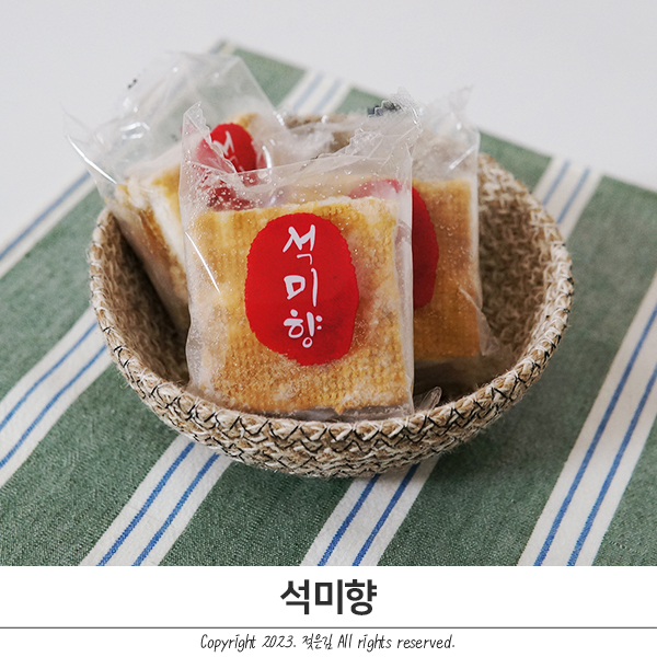 김해떡집 석미향 든든한 가족간식 꿀백설기 김해떡집 석미향 든든한 가족간식 꿀백설기