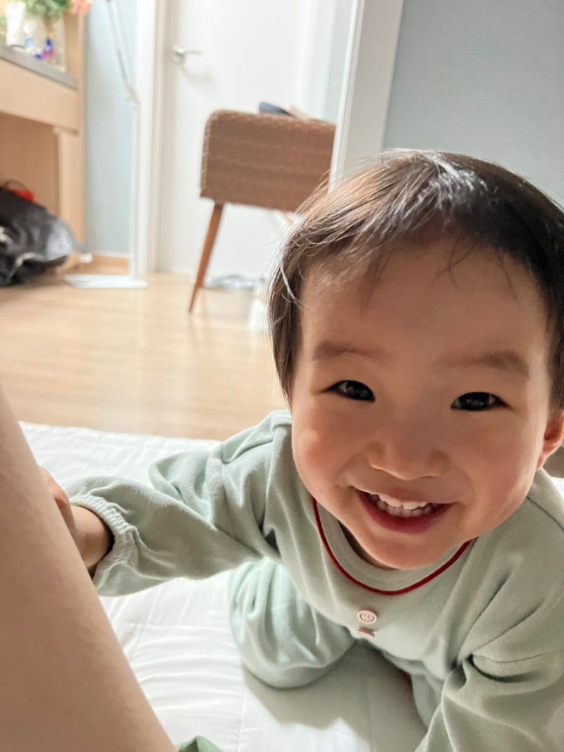 우울증1위는 20대 2위는 60대 3위는 30대 4위는 40대 5위는 50대 6위는 70대 7위는 80대 8위는 10대 9위는  10대미만 순위는 이렇지만 5년전 대비 10대의 우울증이 90% 나 올라갔다. 그중에도 10대 여자아이들이 75%정도라고 ., image size:800x1067