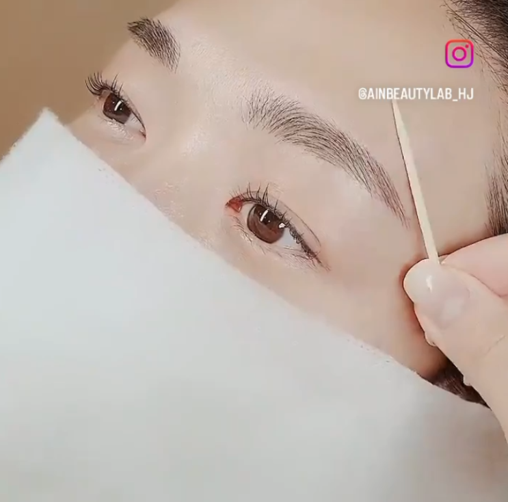  자연스러운 눈썹문신 끝판왕 건대눈썹문신 아인뷰티랩추천해요!