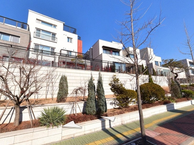 주거지역 토지용도별 구분 총정리 (전용주거지역, 일반주거지역, 준주거지역) 주거지역 토지용도별 구분 총정리 (전용주거지역, 일반주거지역, 준주거지역)