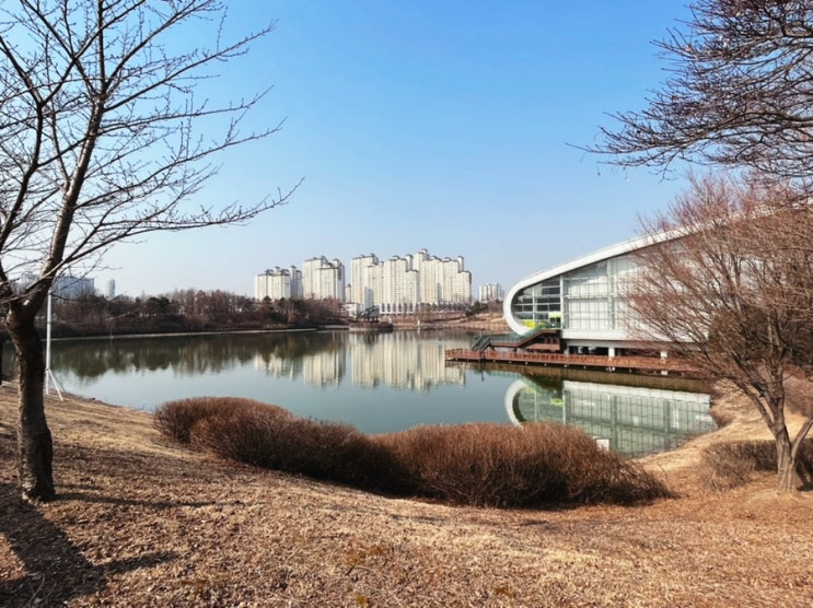  파주여행 1편! 호텔 조식 먹고 운정호수공원, 파주 롯데프리미엄 아울렛 다녀왔어요~