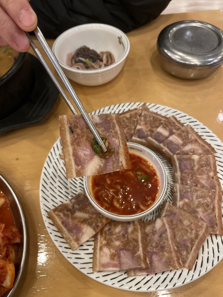  포천 소흘읍 맛집 무봉리 순대국에서 신랑이랑 한잔하고 왔어요~!