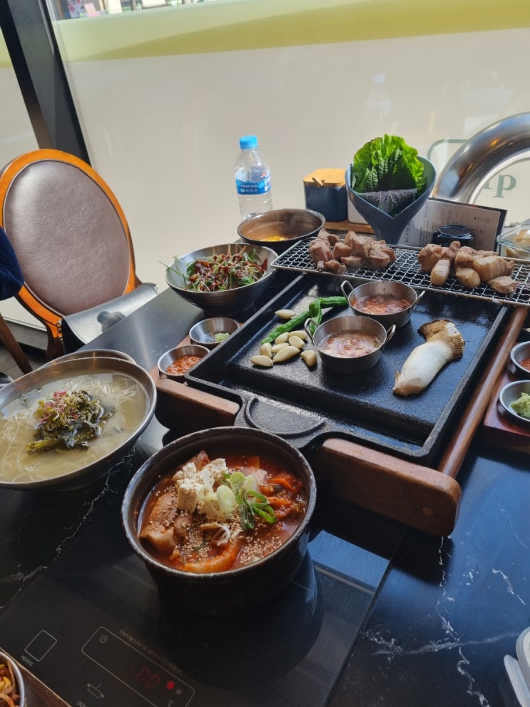  전주 맛집 _신시가지 _<금색돼지>냠냠