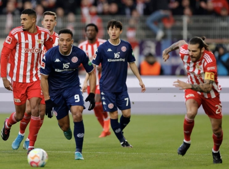UEL 2022-23 UEFA 유로파리그 16강 1차전 AS로마 소시에다드 세비야 페네르바체 유벤투스 프라이부르크 맨유 베티스 SH도네츠(샤흐타르) 페예노르트 UEL 2022-23 UEFA 유로파리그 16강 1차전 AS로마 소시에다드 세비야 페네르바체 유벤투스 프라이부르크 맨유 베티스 SH도네츠(샤흐타르) 페예노르트