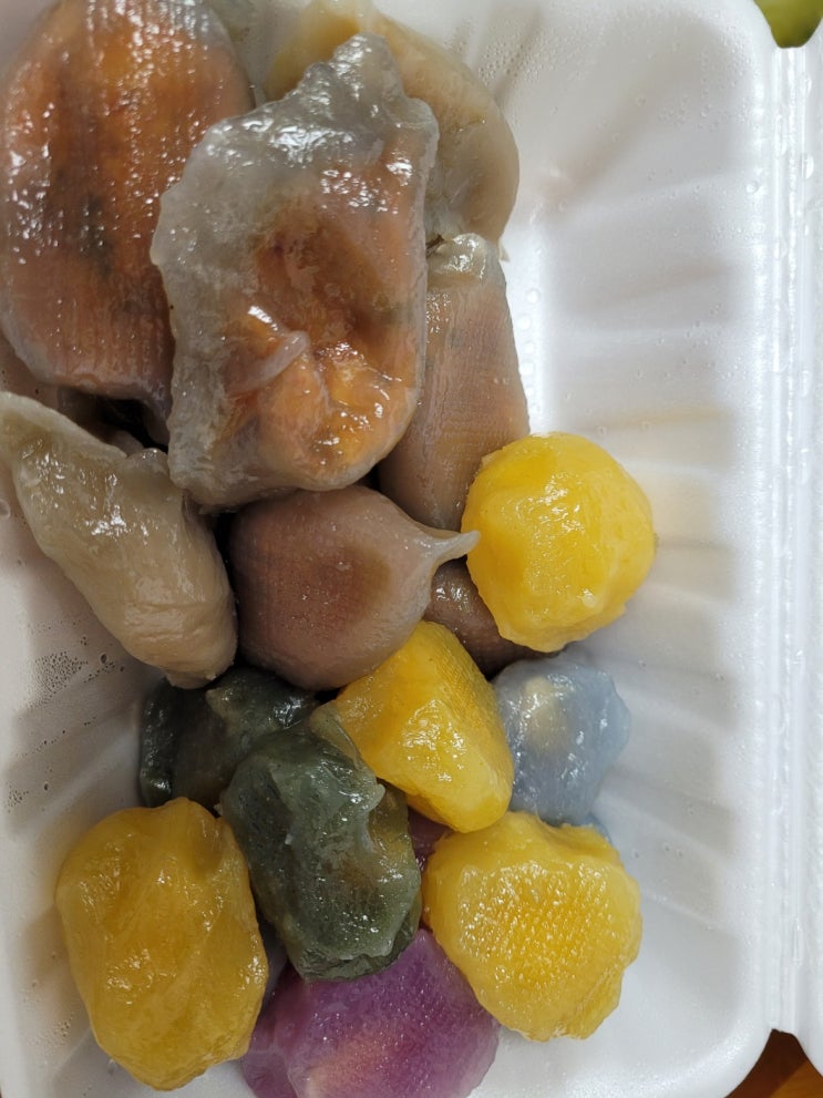 두꺼우면서 씹는 맛이 좋은 감자피 : 충주 [대성야채만두]