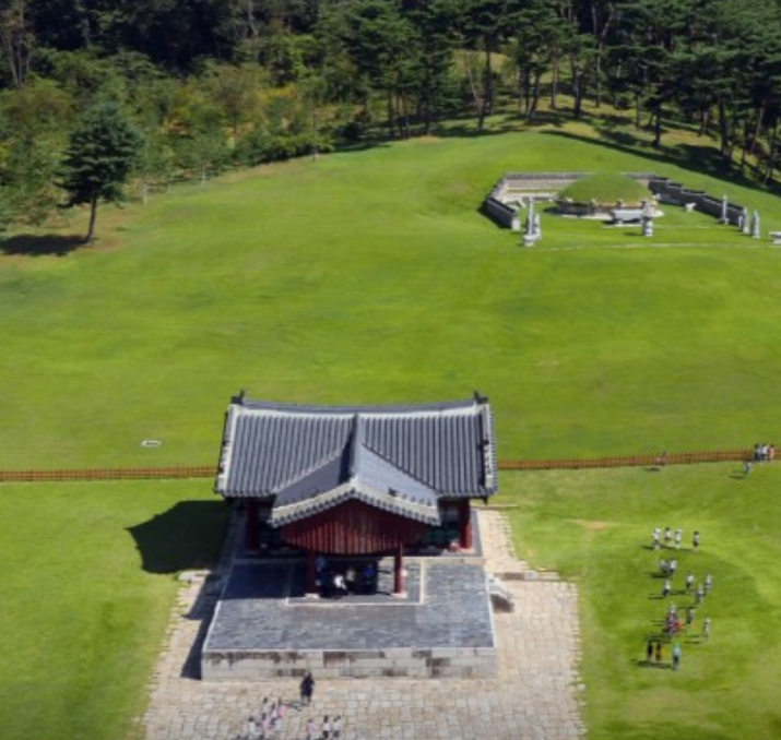  당대 최고 풍수학자 정조_융릉으로 발복하다