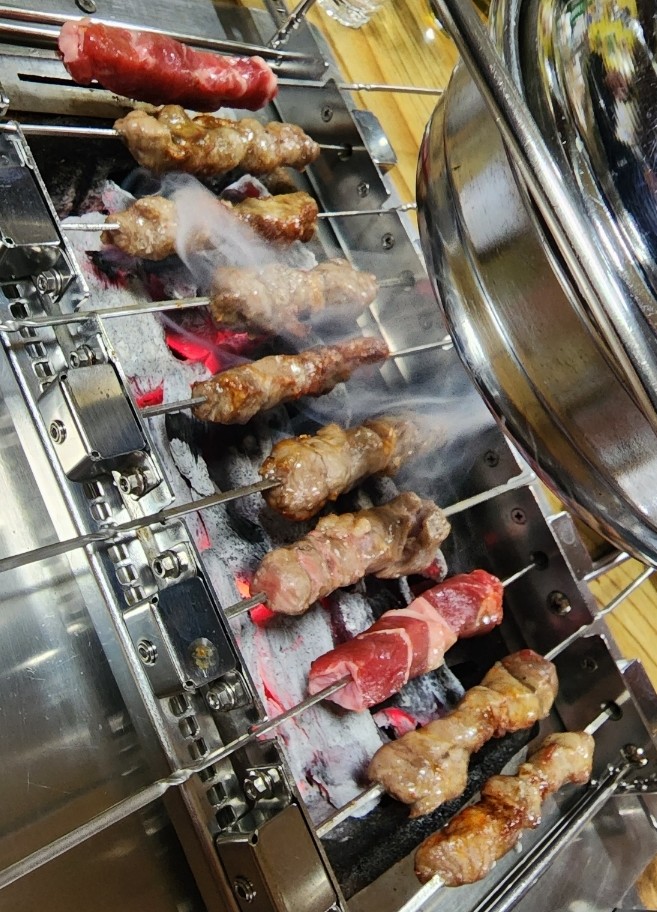  잠실새내 심양양꼬치 쌍둥이네 2호점 - 기대 안 했는데 개존맛이네?