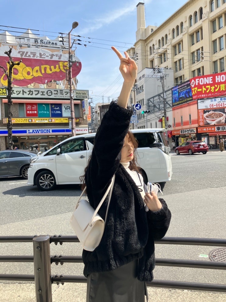  2박 3일 오사카&교토 여행기 (1탄)  ::  키와미야함바그,가챠가챠의숲,글리코상,카페 누네,니쿠야