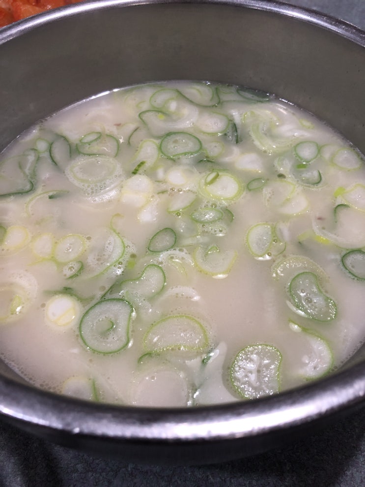  일요일 아침 가족과 함께 먹기 좋은 메뉴 설렁탕 (신선설농탕 부평점) (내돈내먹)