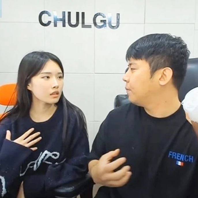 "제가 찼습니다" BJ 철구팥순 커플, 공개 열애 4개월 만에 성격 차이로 '결별' 발표 "제가 찼습니다" BJ 철구팥순 커플, 공개 열애 4개월 만에 성격 차이로 '결별' 발표