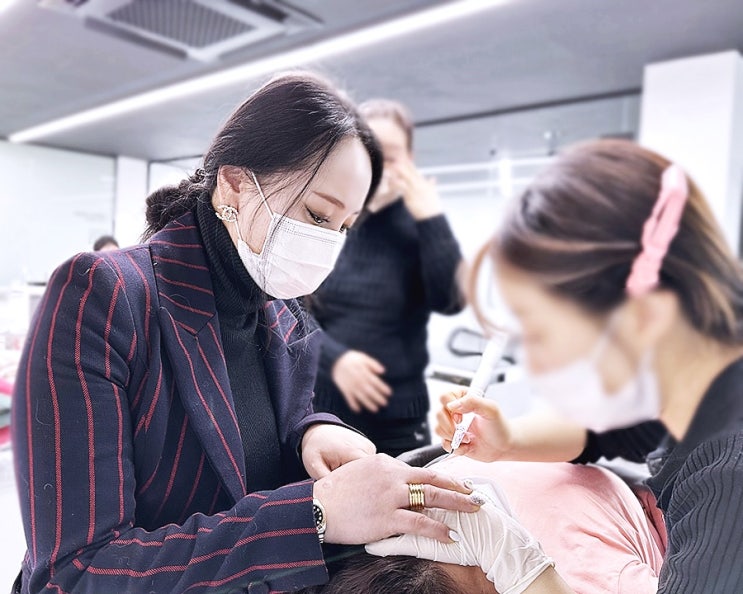  강남반영구화장학원 전문적인 미클아카데미에서 시작하세요