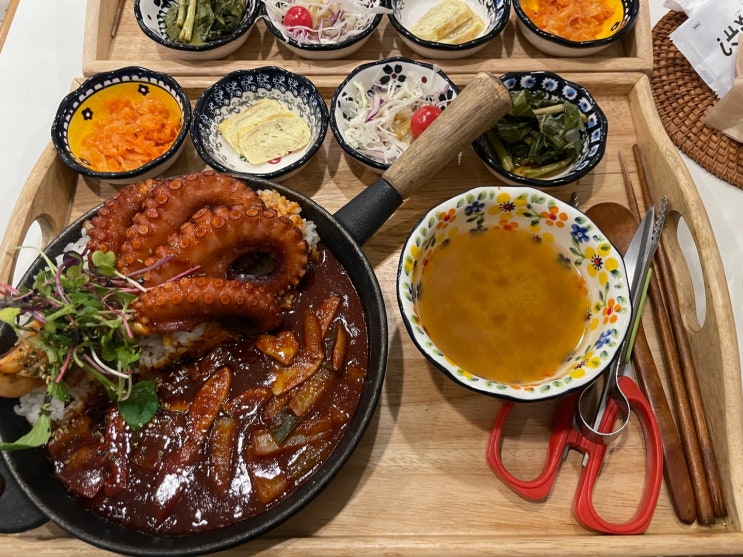  [수원 행궁동] 제주 감성과 촉촉한 돌문어가 들어간 맛집 행궁애월