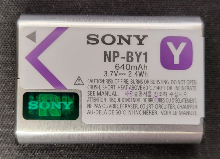  FDR-X3000R 소니 액션캠 라이브뷰(RM-LVR3) 배터리 정보 및 교체 방법