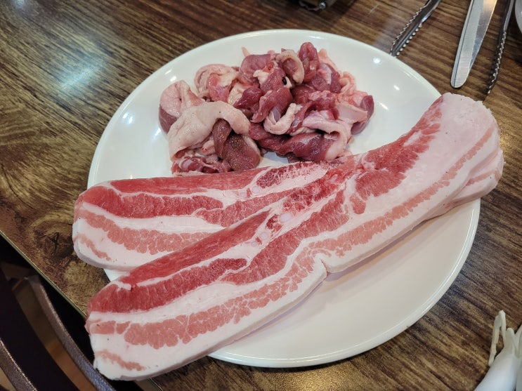 [서울/개봉] 개봉역 가성비 최고인 손가네생오리부페(고기 무한리필 시간제한 없음 내돈내산)