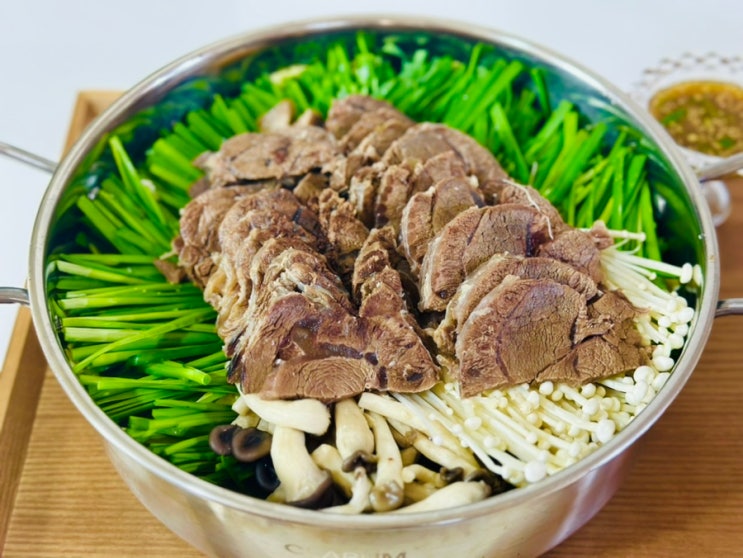  아롱사태 수육 전골 만들기. 추천 보양음식. 실패 없는 전골 양념장. 소고기 아롱사태 전골요리 레시피.