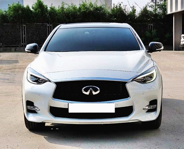  인피니티 Q30 중고 실패 없는 선택
