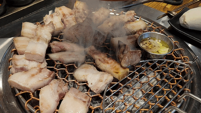  제주 중문 흑돼지 맛집 가든이다 제주도 서귀포 놀이방 식당