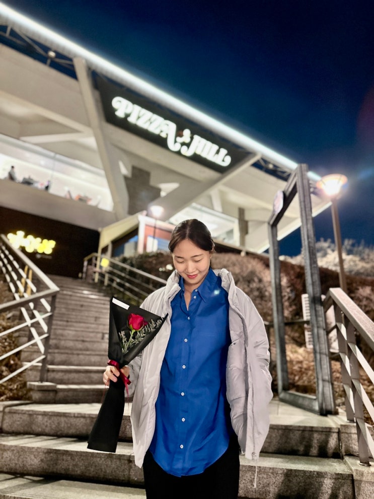  기념일에 방문한 레스토랑 "비스타 워커힐 서울 피자힐"