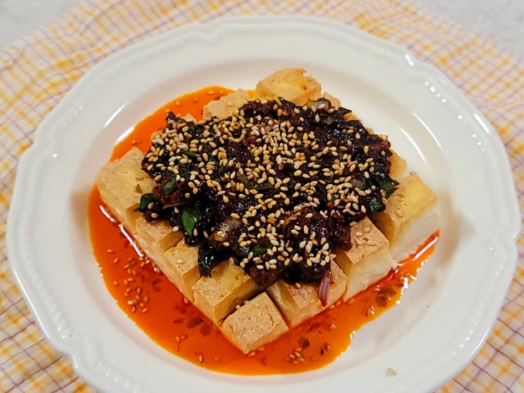  지코바 소스로 맛을 낸 다이어트 두부 요리 밤야식으로도 좋지요
