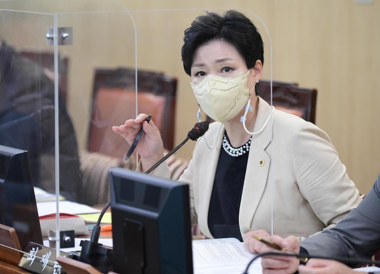 기본 조례 개정안, 국민의힘 의원들 반대로 부결, 시민 알 권리 충족 위한 조례 개정에 반대 몰표