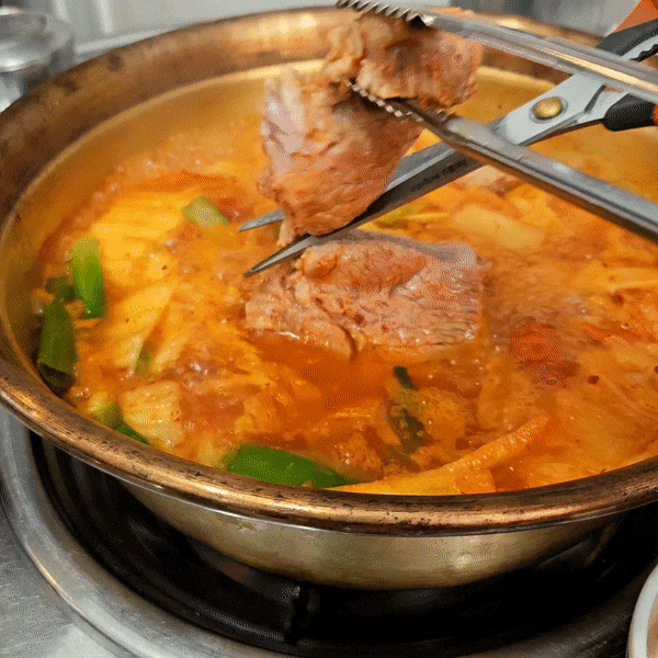 해장하기 딱 좋은 김치찌개 가게 혼밥도 가능한 명동찌개마을 양정본점 직장인 점심 추천 해장하기 딱 좋은 김치찌개 가게 혼밥도 가능한 명동찌개마을 양정본점 직장인 점심 추천