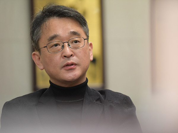 KBS 현직 PD · 통역사 JMS 정명석 신도 누구 생방송 더 라이브 김도형 교수 폭로 KBS 진상조사 KBS 현직 PD · 통역사 JMS 정명석 신도 누구 생방송 더 라이브 김도형 교수 폭로 KBS 진상조사