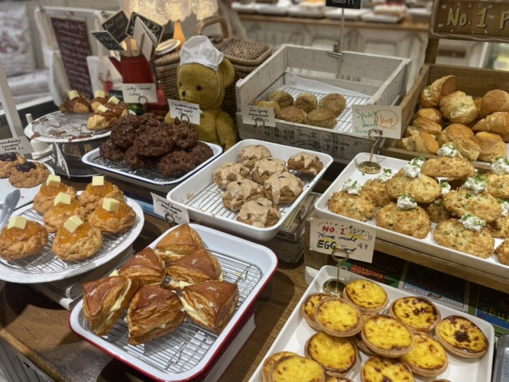  [부산/해운대]센텀 카페 레이어드 Cafe Layered 유럽감성 그 잡채! 케이크맛집