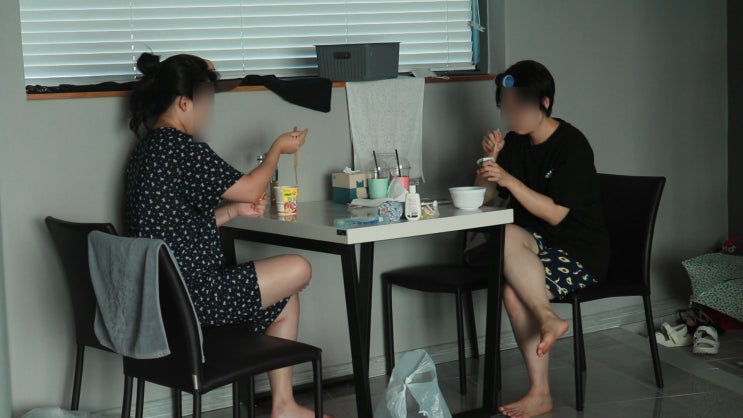  [국내 여행c] 1박2일 초성수기 부산여행!! 2편 - 친구들과 15주년 여행 ㅣ 지소영소(?)!