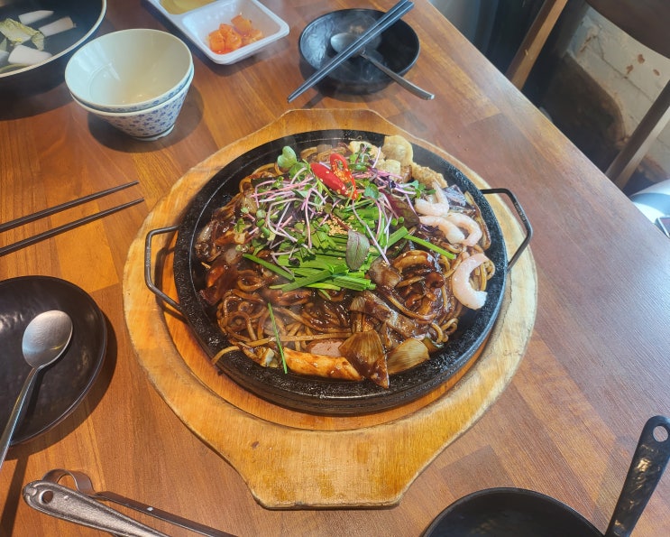  북한강 짜장면 맛집 청평돌짜장