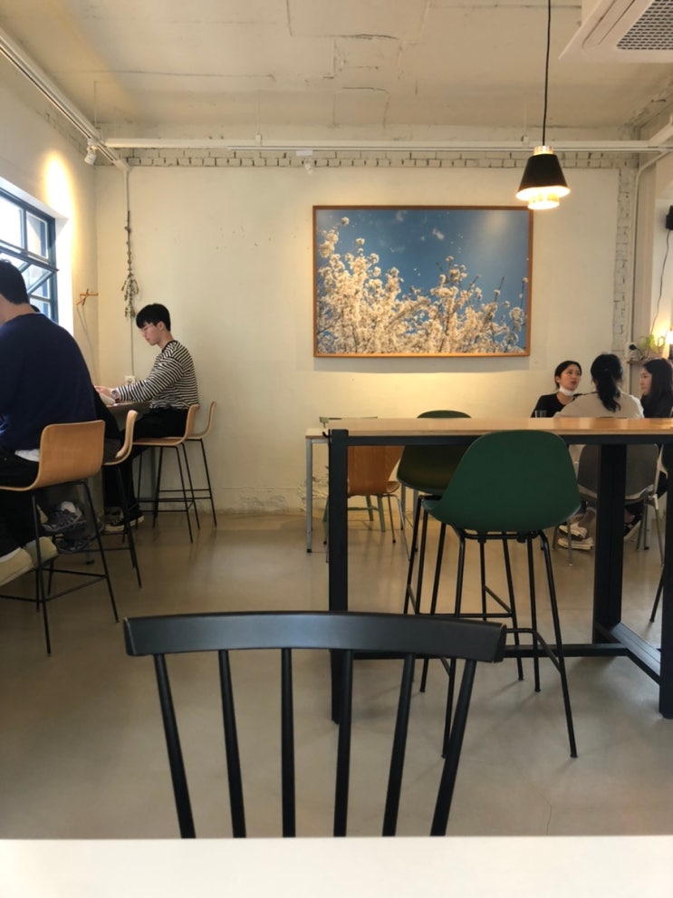  [부산 전포, 광안리 카페] 혼자 노트북하기 좋은 분위기 있는 카페 - 히떼, 얼룩, 딥슬립, 복합성 #카공