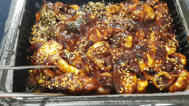  불맛 쭈꾸미: 제육대가 장지위례점 내돈내산 이용 후기