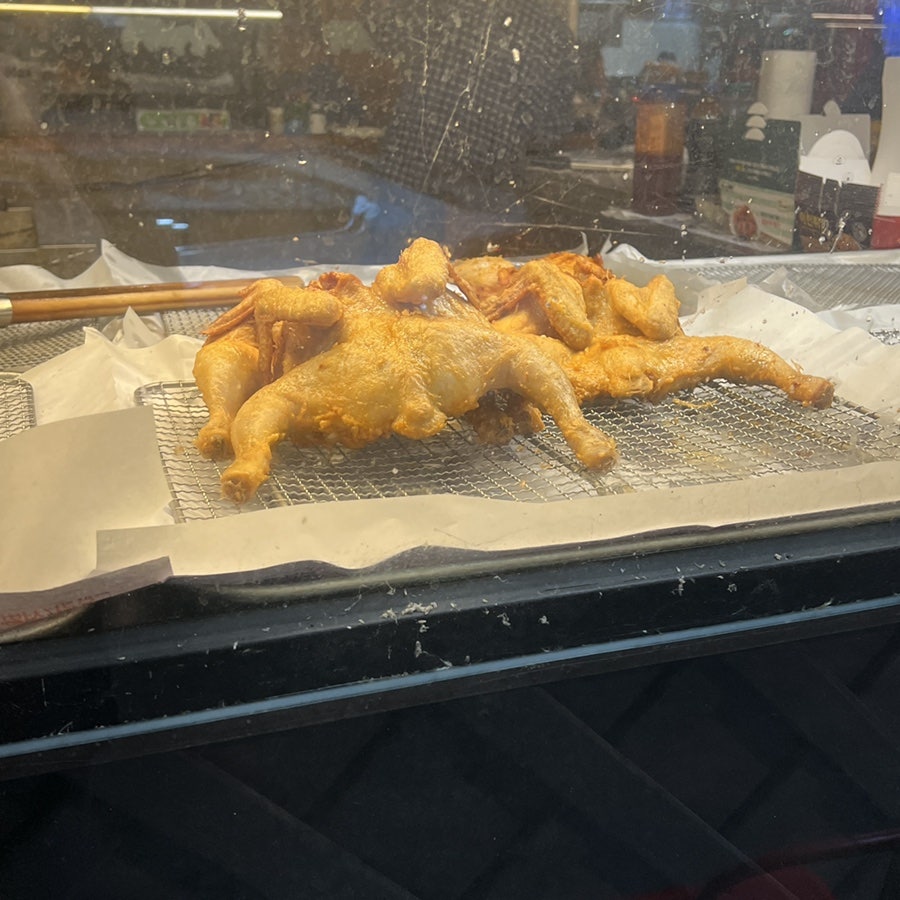 신통치킨 수성점 사진 2