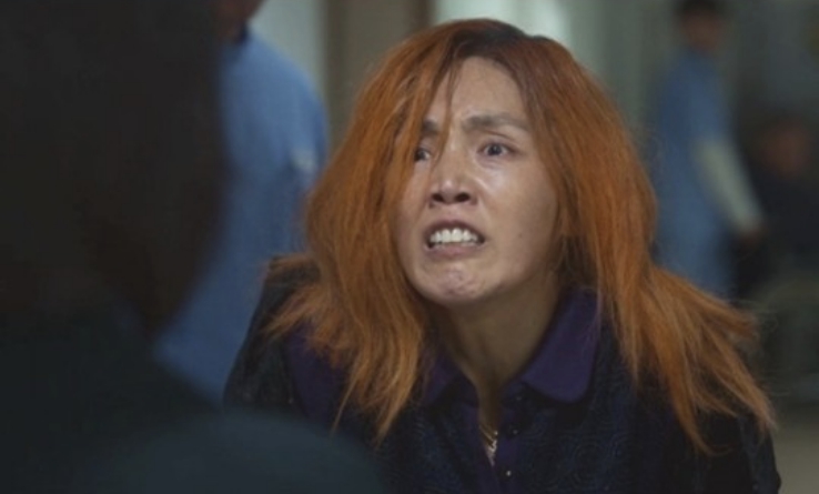 "연기 너무 잘해 짜증" 동은 엄마 박지아, '더 글로리' 분노 유발자...너무 괴기해 기분 나쁜 새 빌런 "연기 너무 잘해 짜증" 동은 엄마 박지아, '더 글로리' 분노 유발자...너무 괴기해 기분 나쁜 새 빌런