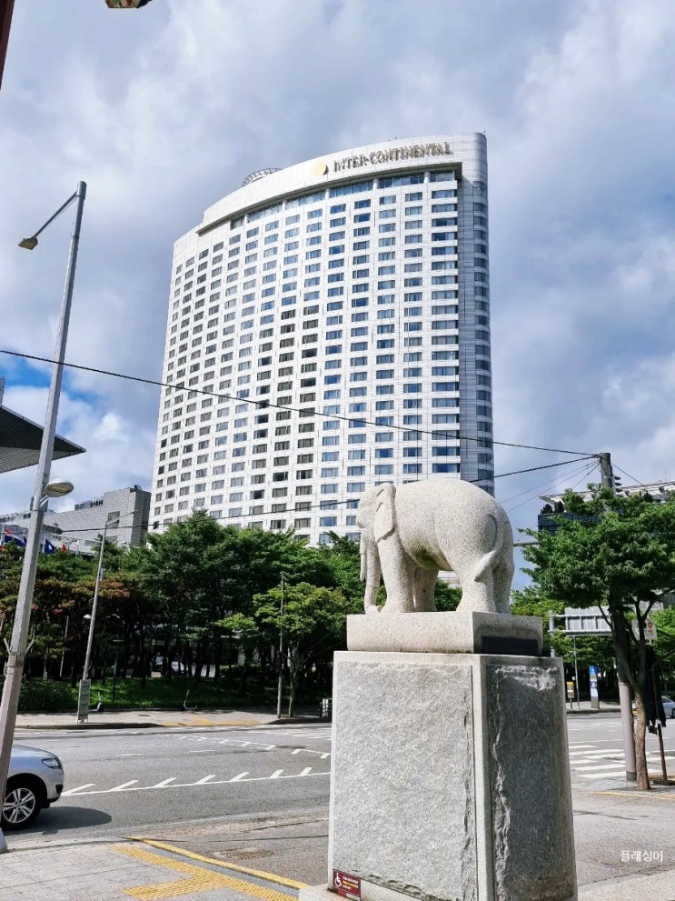  인터컨티넨탈 서울 코엑스-클래식룸,클럽라운지(애프터눈 티, 해피아워 & 브래서리 레스토랑 조식)