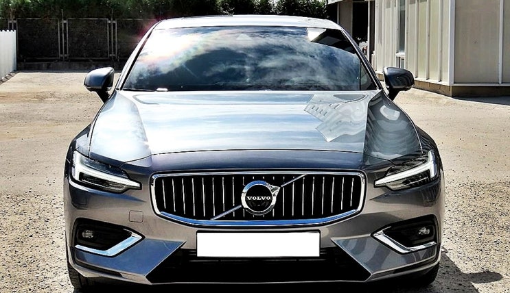  볼보 S60 중고 차량 정보 소개합니다
